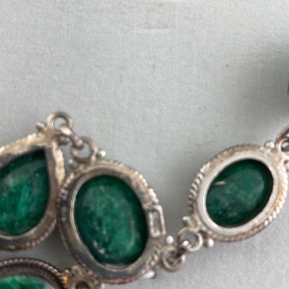 Staure Jade with Sterling Silver Necklace w/matching French Hook Earrings - Picture 5 of 8